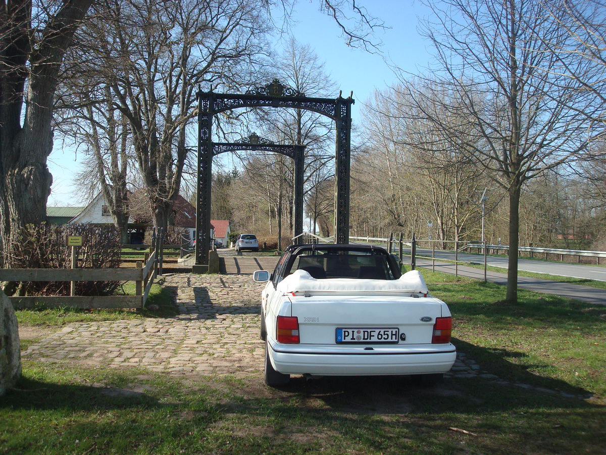 Ford-X3-Ri_08.JPG