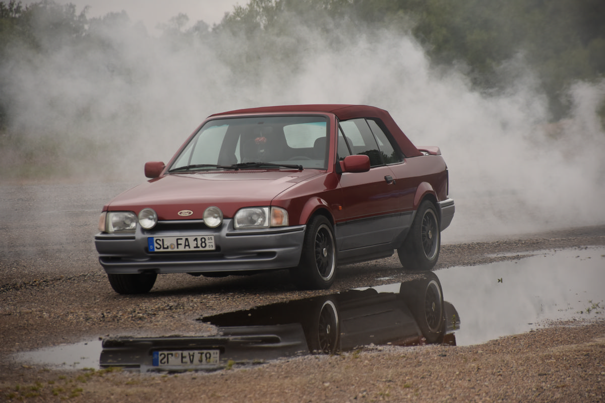 Ford-XR3l-Cabriolet_02.JPG